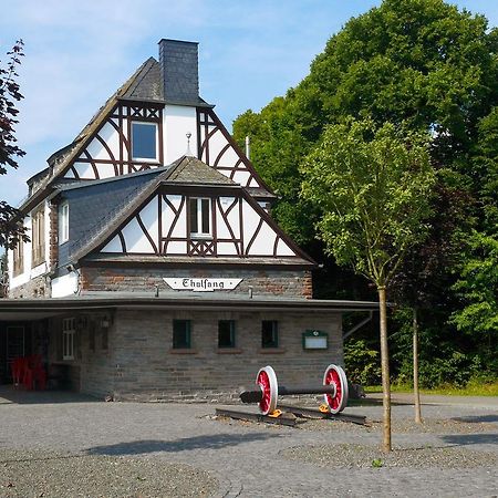 Bahnhof Thalfang Hotel Exterior photo