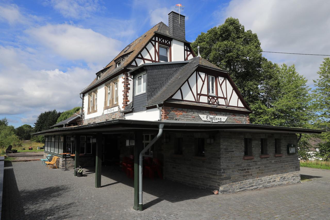 Bahnhof Thalfang Hotel Exterior photo